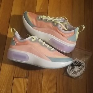 🆕️ Nike Air Max Dia SE